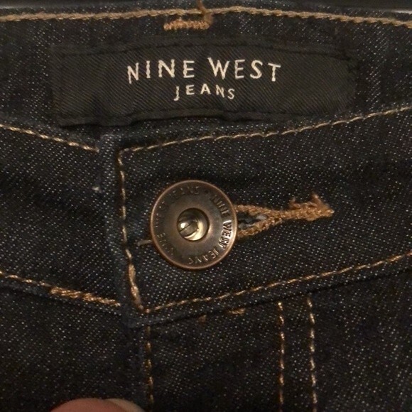 Nine West Indigo Dark Wash Boot Cut Rhinestone Embellished Jeans Size 6 - Picture 6 of 12